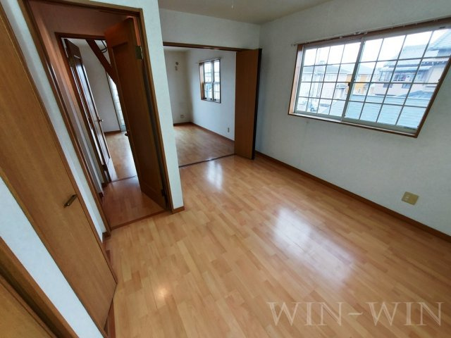 フリューゲル B棟の寝室