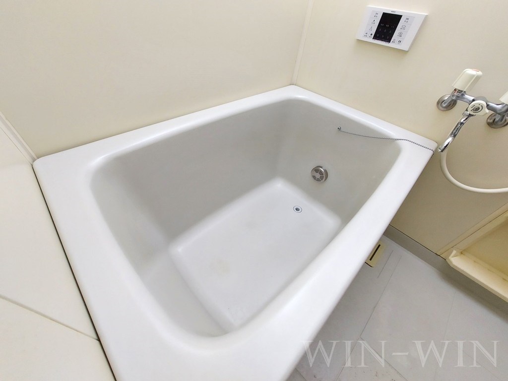 フリューゲル B棟の浴室