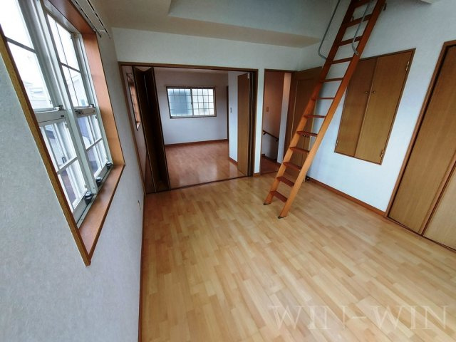 フリューゲル B棟の寝室