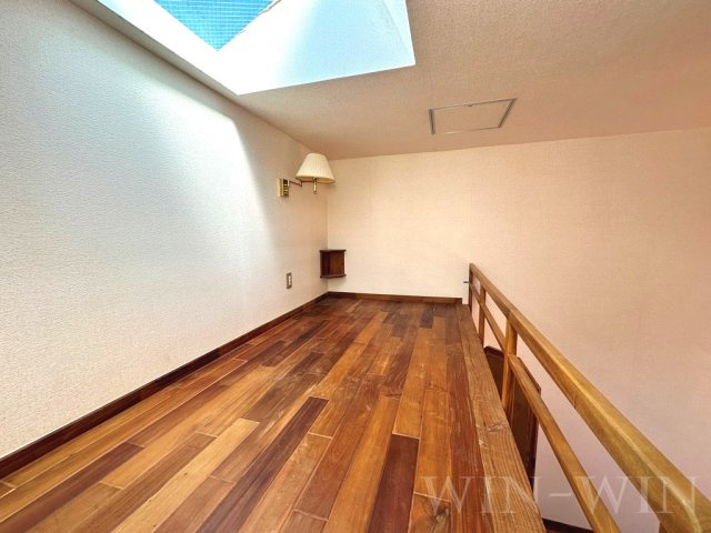 セザンヌ下地の寝室