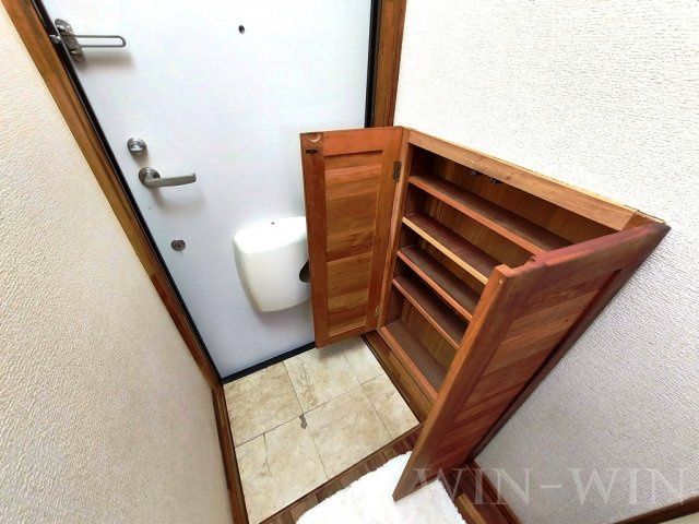 セザンヌ下地の玄関