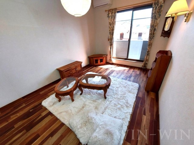 セザンヌ下地の居間・リビング