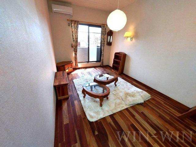 セザンヌ下地の居間・リビング