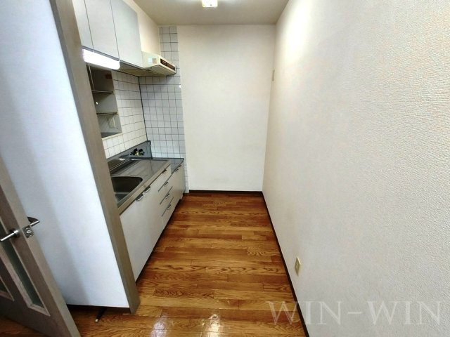 NH菰口のキッチン