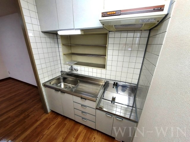 NH菰口のキッチン