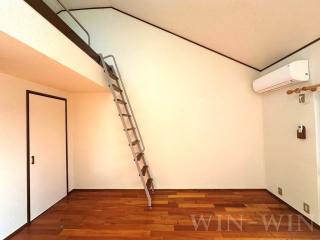 セザンヌ内張の寝室