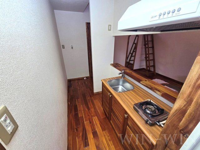 セザンヌ一色町のキッチン