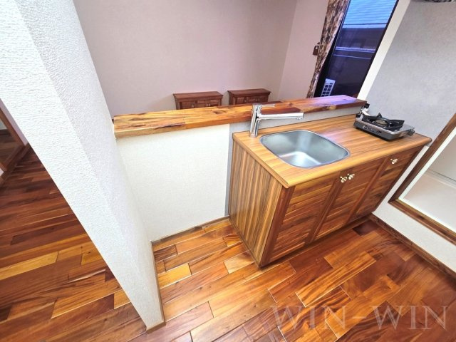 セザンヌ一色町のキッチン
