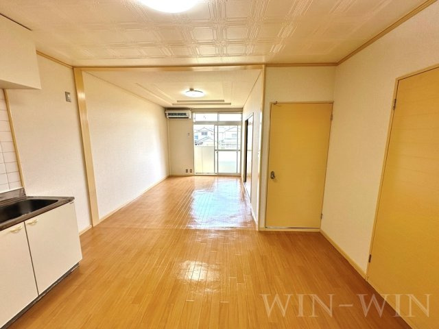 サンコーポの居間・リビング|イメージ（同建物内別部屋の写真です）