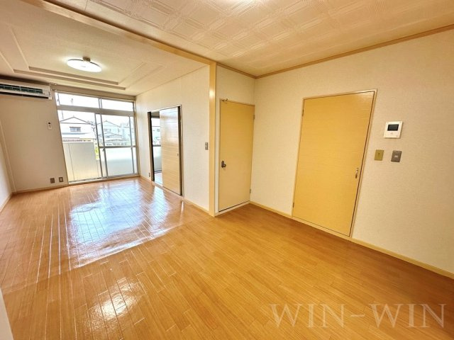 サンコーポの居間・リビング|イメージ（同建物内別部屋の写真です）