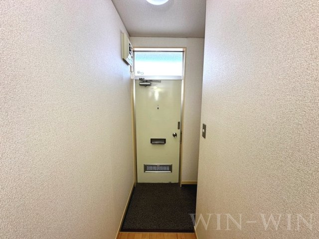 サンコーポの玄関|イメージ（同建物内別部屋の写真です）