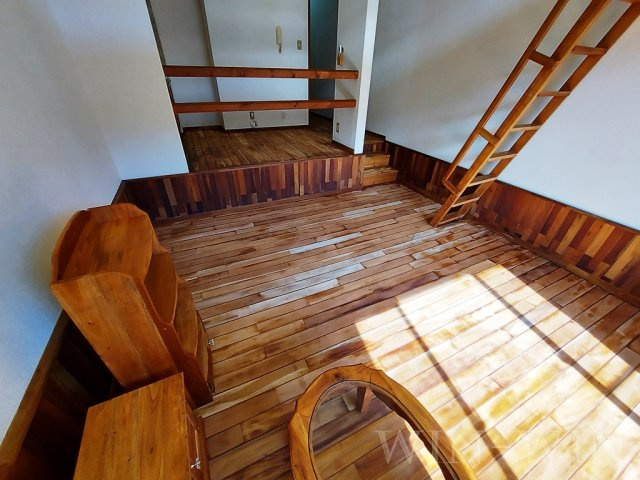 セザンヌ原町の居間・リビング