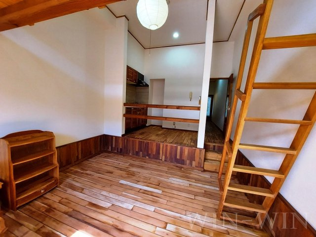 セザンヌ原町の居間・リビング