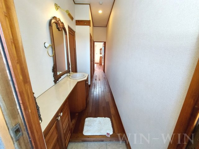 セザンヌ原町の玄関