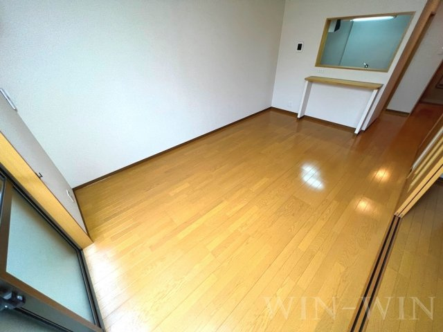 エスポワール・Ⅰの居間・リビング