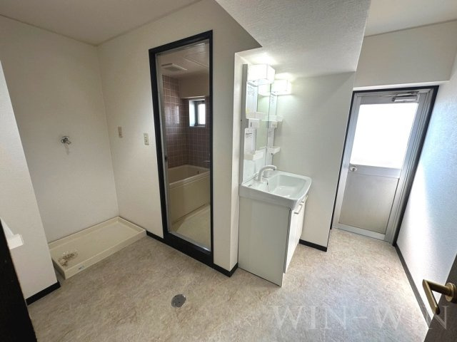 エスポア曙の洗面所|イメージ（同建物内別部屋の写真です）