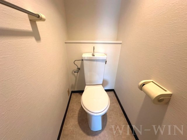 エスポア曙のトイレ|イメージ（同建物内別部屋の写真です）