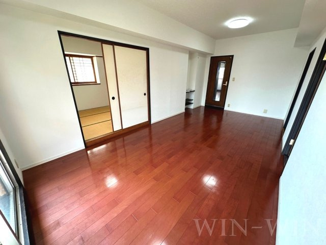 エスポア曙の居間・リビング|イメージ（同建物内別部屋の写真です）