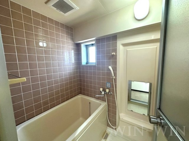 エスポア曙の浴室|イメージ（同建物内別部屋の写真です）