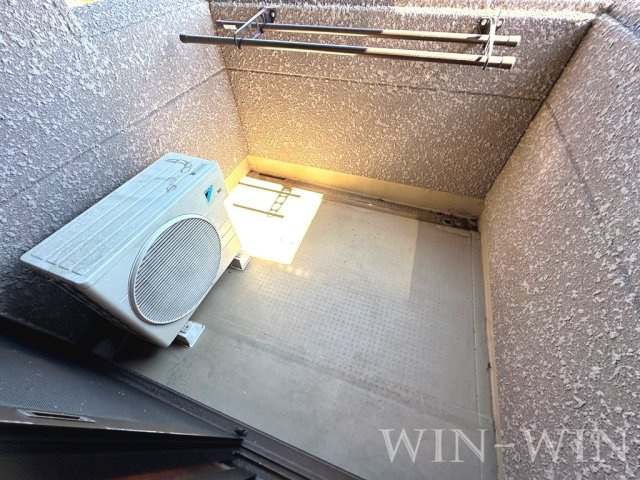 セザンヌ大岩 2のバルコニー