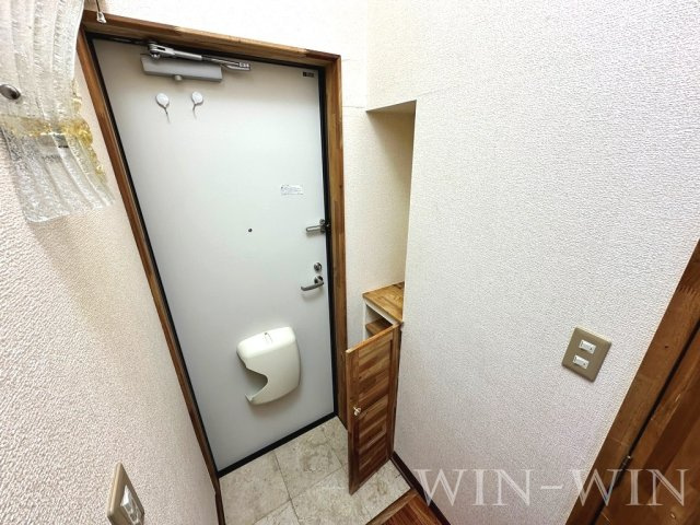 セザンヌ大岩 2の玄関