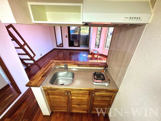 セザンヌ大岩 2のキッチン