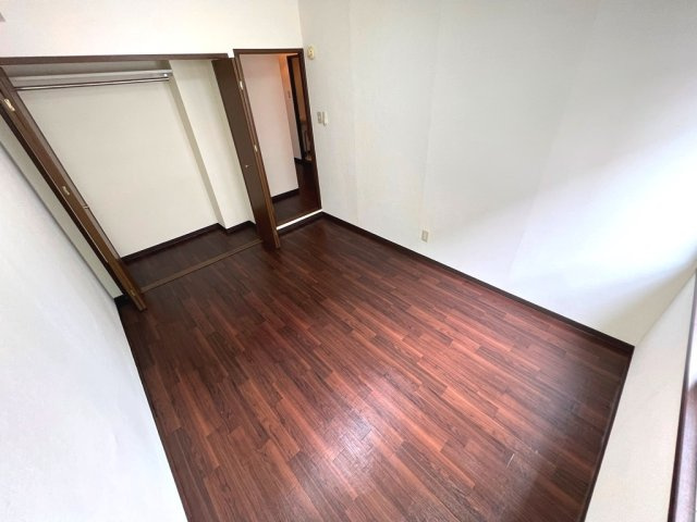 WEST COURT S棟の寝室|イメージ（同建物内別部屋の写真です）