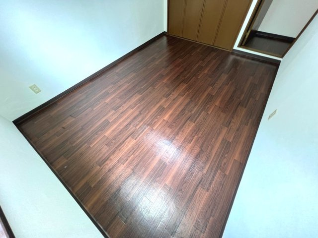 WEST COURT S棟の寝室|イメージ（同建物内別部屋の写真です）