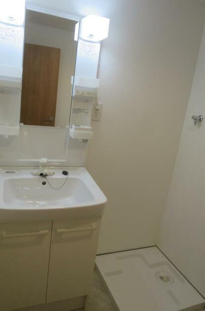 コーポラスM・O・Tの独立洗面台