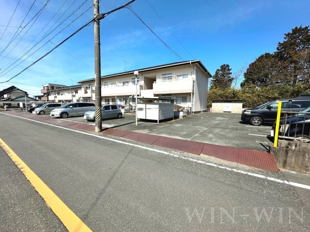 サンハイムみどり Bの駐車場