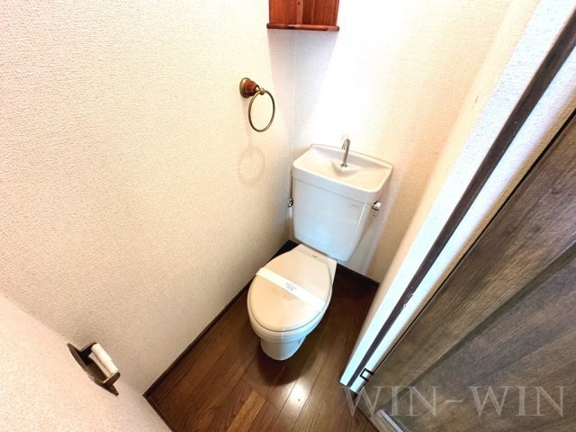 セザンヌ小鷹野 2のトイレ