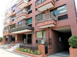 ローレル永田町