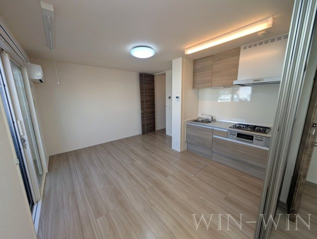 アベニュー小向の居間・リビング