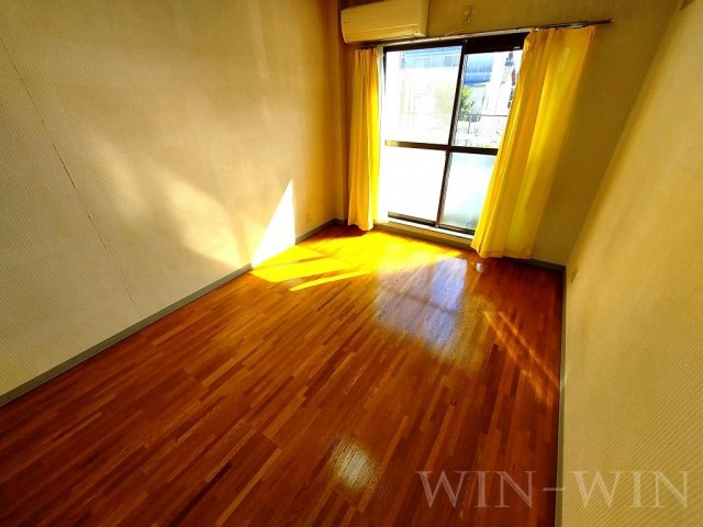 キャンパスシティー弥生の居間・リビング