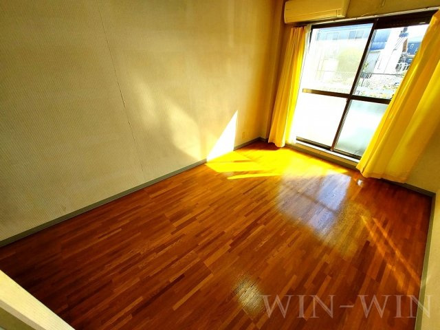 キャンパスシティー弥生の居間・リビング