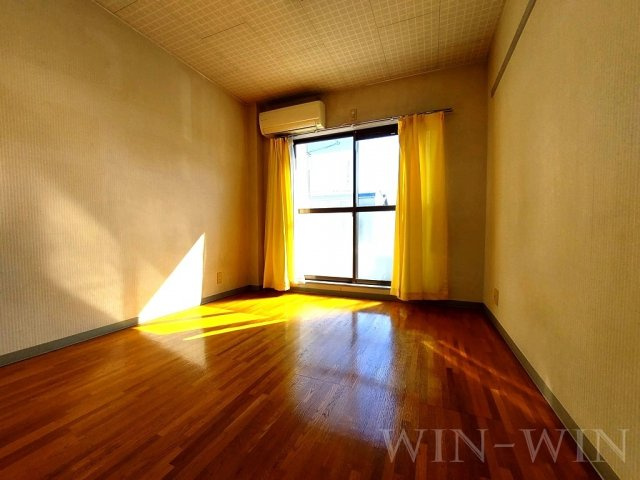 キャンパスシティー弥生の居間・リビング