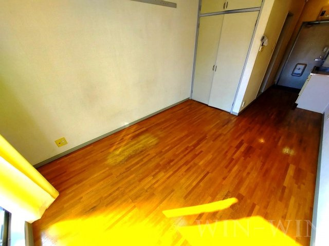 キャンパスシティー弥生の居間・リビング