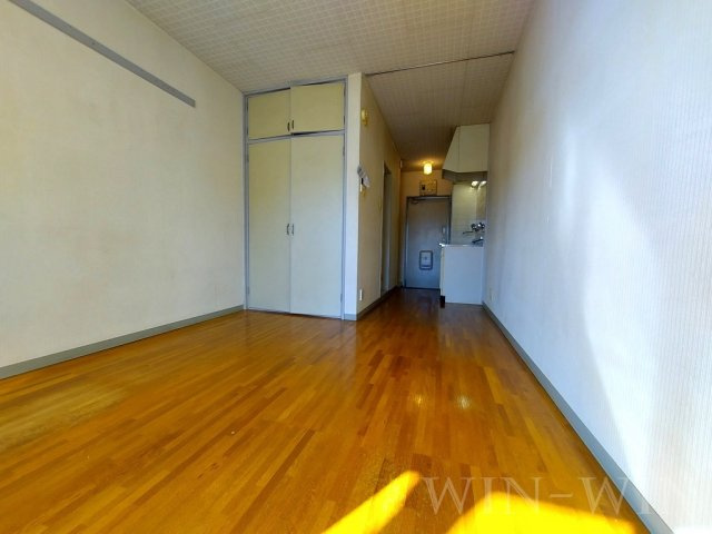 キャンパスシティー弥生の居間・リビング