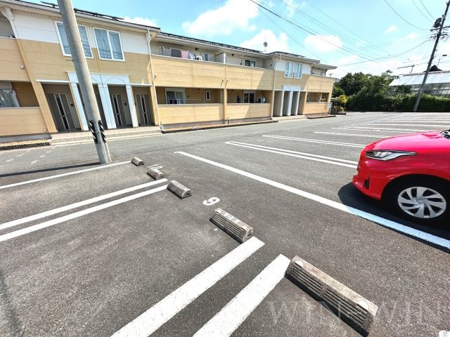 クラール21の駐車場