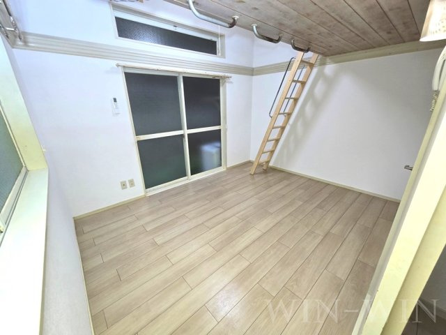 西羽田ヴィレッジの居間・リビング