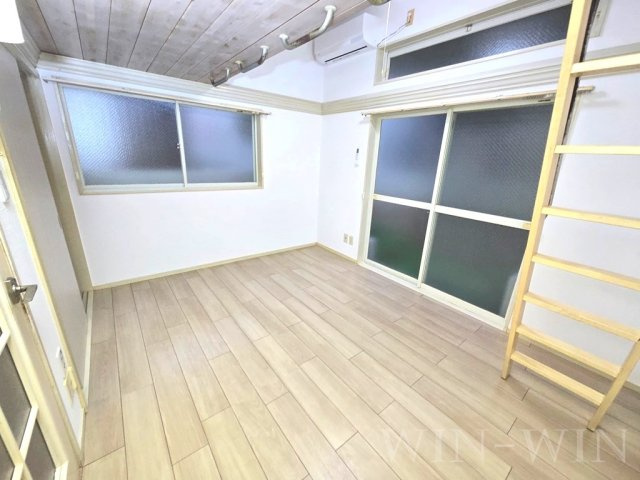 西羽田ヴィレッジの居間・リビング