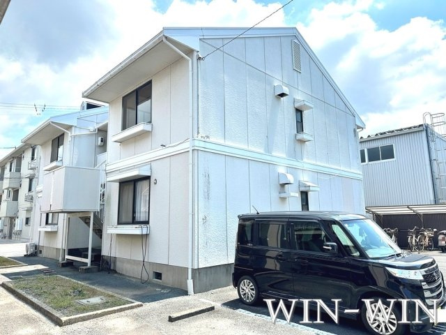 塩田ハイツ Iの外観