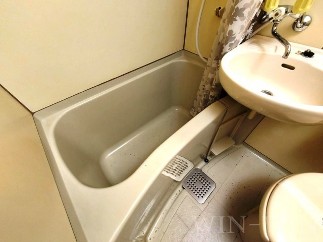 ユトリロつつじが丘の浴室