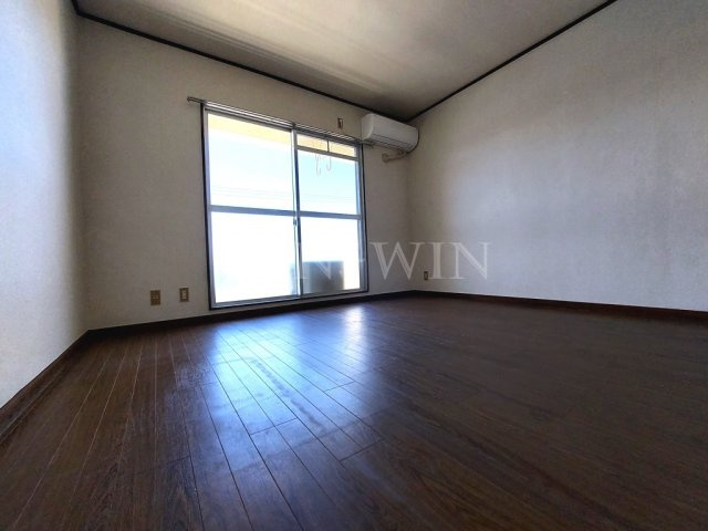 サンライフ堂坂 Aの居間・リビング