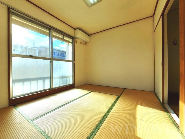 サンライフ堂坂 Bの居間・リビング