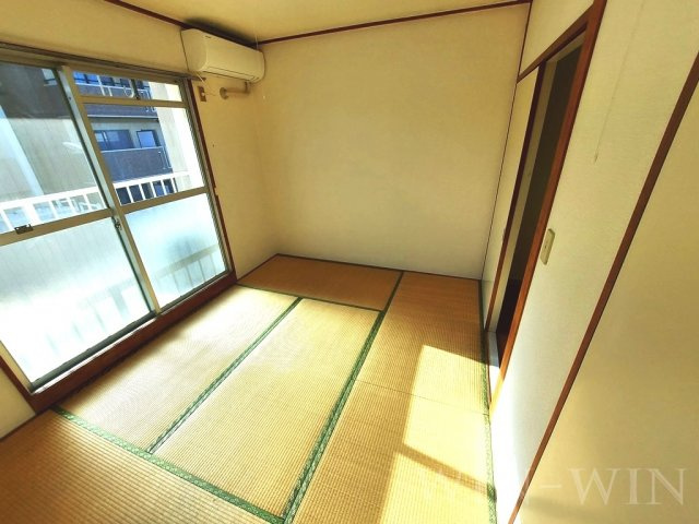 サンライフ堂坂 Bの和室