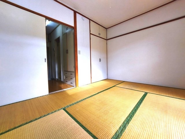 サンライフ堂坂 Bの和室