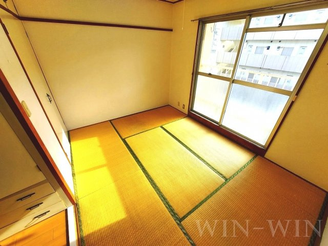 サンライフ堂坂 Bの和室