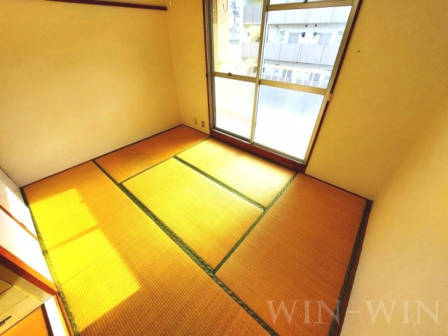 サンライフ堂坂 Bの和室