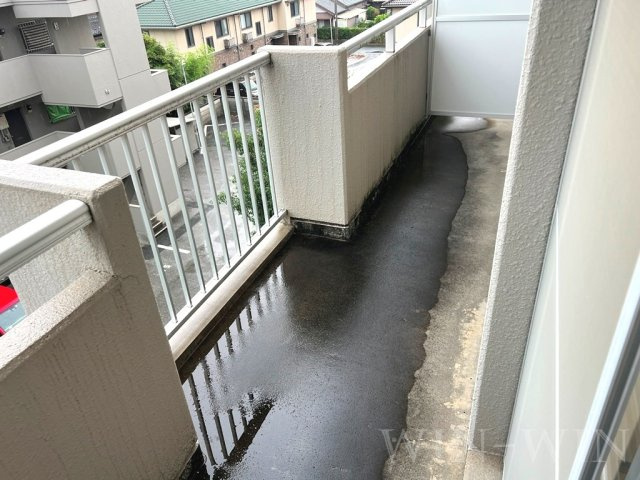 パークサイドハイム Ⅱ棟のバルコニー